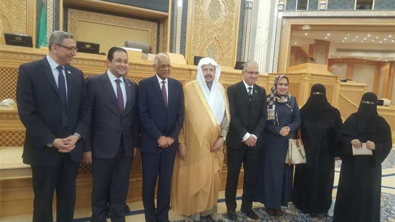 علاء عابد: المواقف