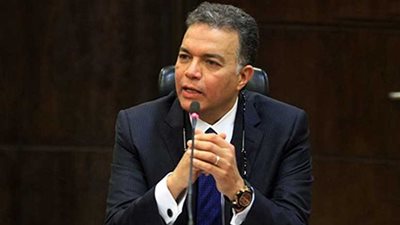 وزير النقل يعين مصطفى رشاد رئيسا لشركة صيانة وتجديد السكة الحديد