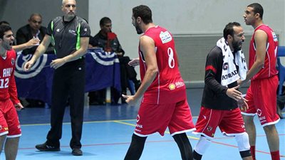 الأهلي يتوج بلقب دوري المرتبط لكرة السلة بعد فوزه على الجزيرة