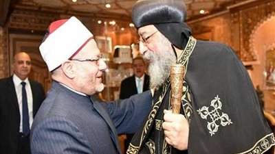 علام: تبادل التهاني بين المسلمين والمسيحيين بالمناسبات يقوي روح المودة والترابط