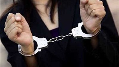 دعاها لقضاء سهرة سعيدة معه.. فخدرته والعشيق قتل الطفل