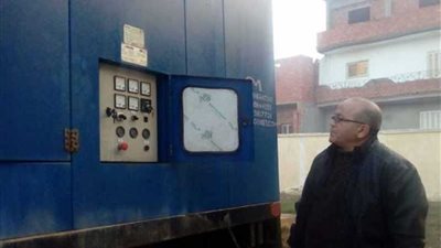 إحالة عمال محطة صرف صحي ومفتش تموين في 