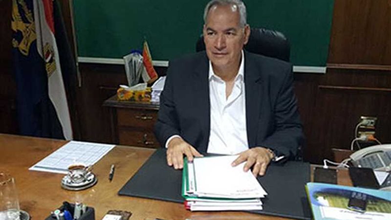 حبس محصل كهرباء متهم