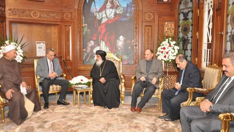 محافظ الجيزة يهنئ