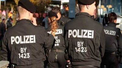الشرطة الألمانية : مجهولون يقتحمون مركزا لإيواء اللاجئين ويعتدون على نزلائه