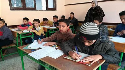 117330 طالبا يؤدون امتحان الصف السادس الابتدائي بالبحيرة