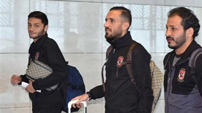 بعثة الأهلي تصل أبوظبي وتتوجه إلى 