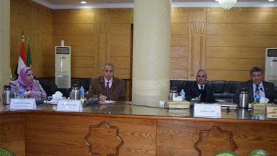 معرض منتجات جامعة بنها بأسعار مخفضة