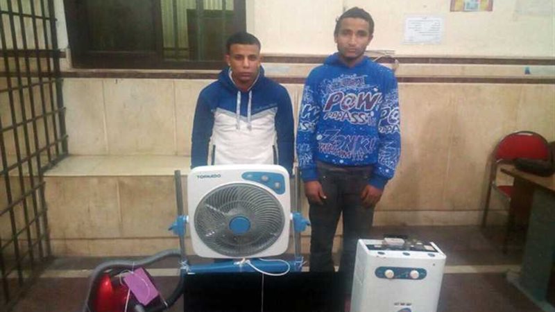 ضبط عاطلين تخصصا