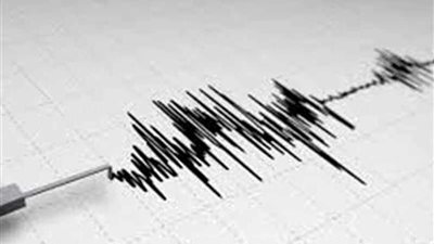 زلزال بقوة 7 . 4 درجات يضرب محافظة إيرانية حدودية مع العراق