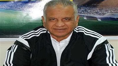 مدير قطاع الناشئين بالأهلي يقدم معايير اختيار الأجهزة الفنية