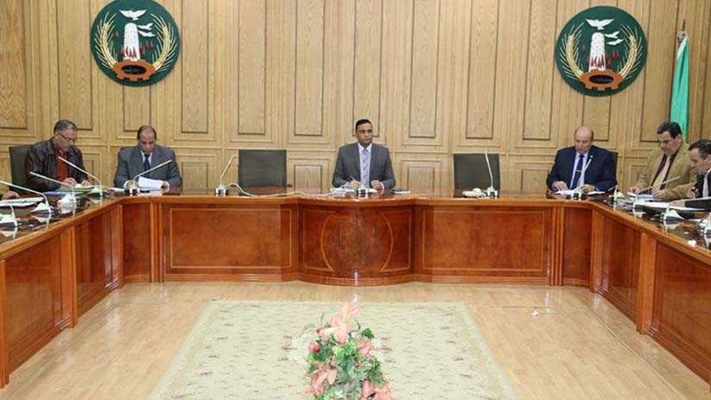 اجتماع لـللجنة العليا