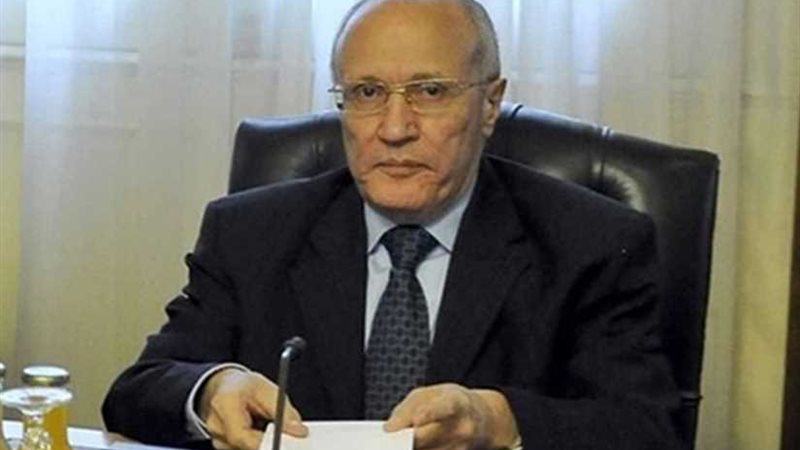  العصار يفتتح 3 معارض