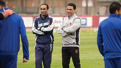 محاضرة للبدري قبل انطلاق المران الختامي للأهلي