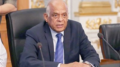 البرلمان يدعو أعضاءه لجلسة عامة الأحد للتصويت على تعديل وزارى