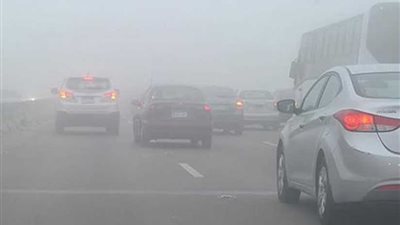 بالفيديو| تعرف على الحالة المرورية اليوم والطرق المغلقة بسبب الشبورة