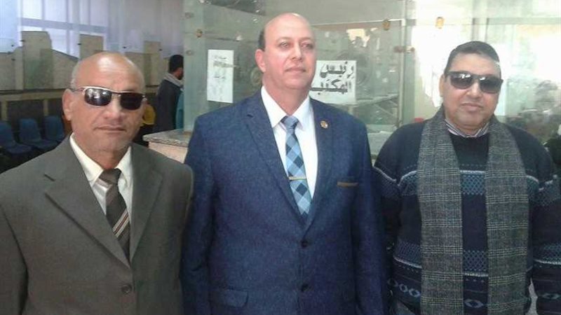 الوكيل: 2000 توكيل