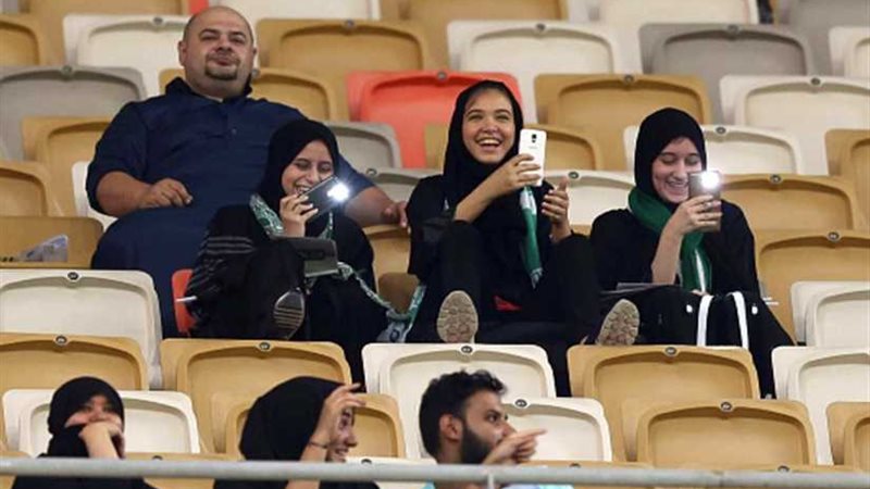 يوم تاريخي للمرأة