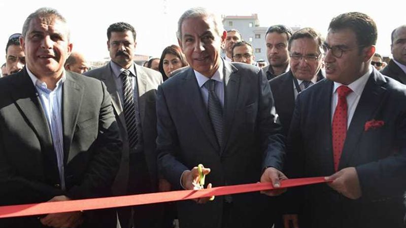 وزير الصناعة يفتتح
