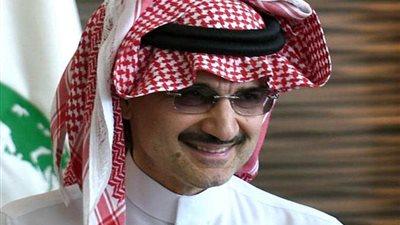 الوليد بن طلال يتفاوض مع السلطات السعودية لتسوية 728 مليون جنيه إسترليني
