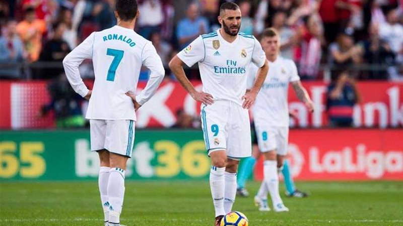 هل يسقط أداء الملكي