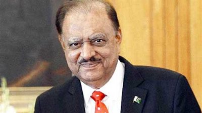 الرئيس الباكستاني يشيد بفتوى جماعية تحرم التفجيرات الانتحارية