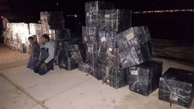 المتحدث العسكري :القوات البحرية تضبط كميات كبيرة من البضائع المهربة