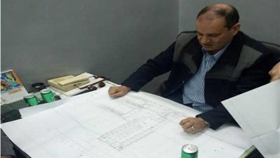 مساعد وزير النقل يتفقد محطة شبرا الخيمة خلال تطويرها بتكلفة 140 مليون جنيه