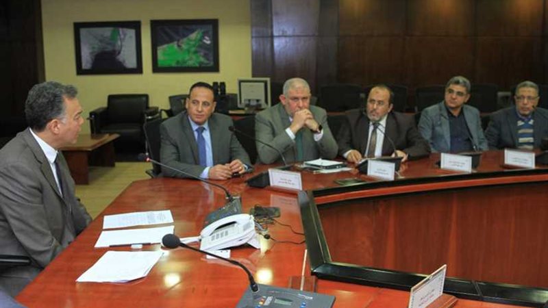 وزير النقل يشدد على