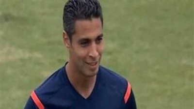 أمين عمر حكماً للقاء الداخلية والزمالك