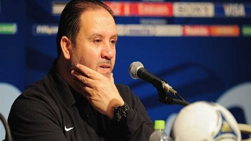 معلول يعرب عن سعادته