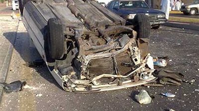 إصابة 3 أمناء شرطة جراء انقلاب سيارة بالطريق الزراعى