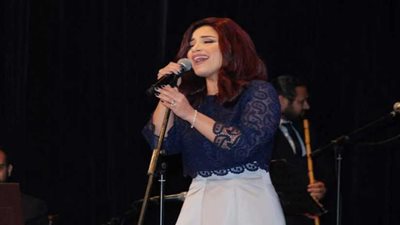 تفاعل جمهور أوبرا دمنهور في حفل نسمة محجوب