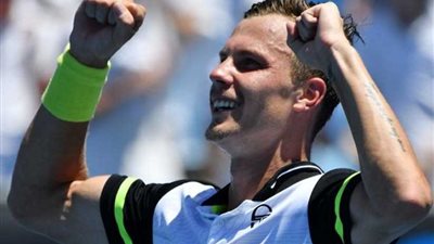 ساندجرين وفوكسوفيكس يتأهلان لثمن نهائي بطولة أستراليا المفتوحة للتنس