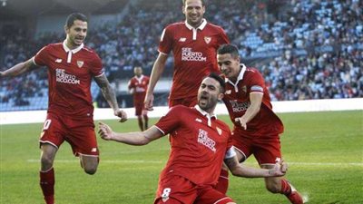 إشبيلية يُلقن إسبانيول درسًا بثلاثية نظيفة في الدوري