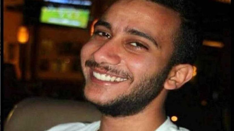 محاكمة مستشاربتهمة