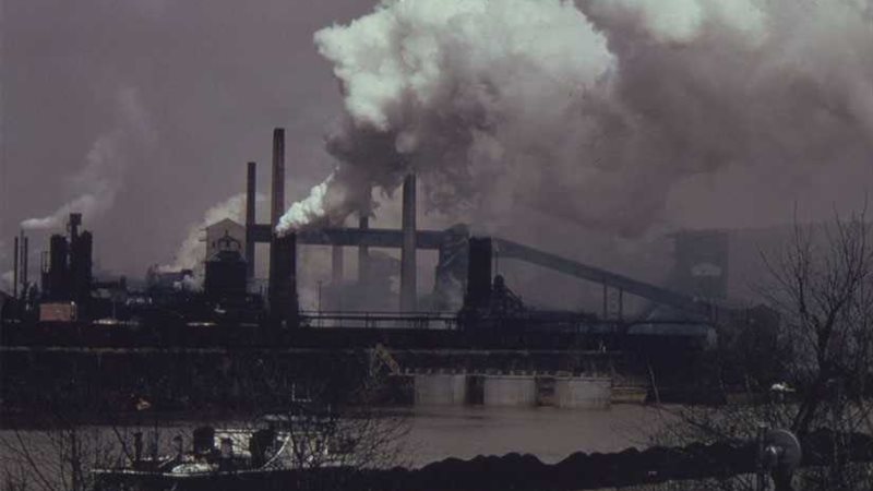 الصين تعد قيودا بشأن