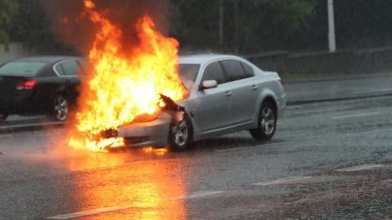 مصرع شخص إثر اشتعال