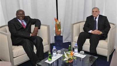 محلب يزور كوت ديفوار ضمن جولته الإفريقية قبل توجهه إلى ليبيريا