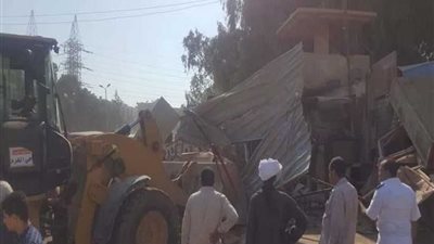 حي الهرم ينظم حملات ضد الإشغالات ويرفع كفاءة الشوارع