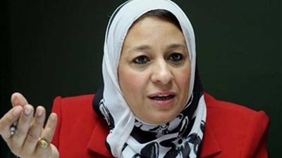 نائب محافظ القاهرة تتفقد أعمال إزالة التعديات في حي المعصرة بكورنيش النيل