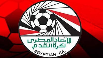 اتحاد الكرة يحدد حضور 15 فردا لكل فريق لمباراة الزمالك والمصري في الدوري الممتاز
