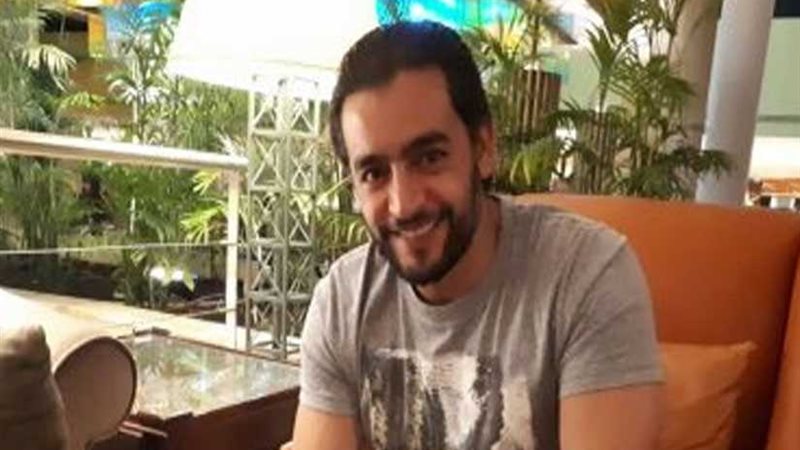 هاني سلامة فوق السحاب