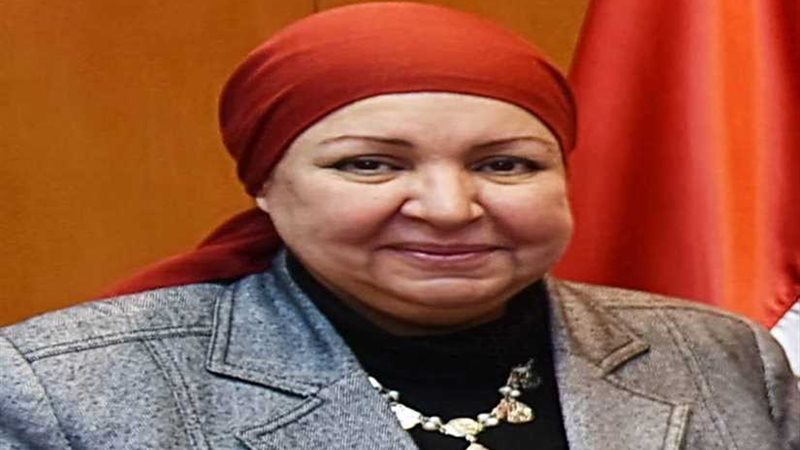 رويترز: استقالة منى