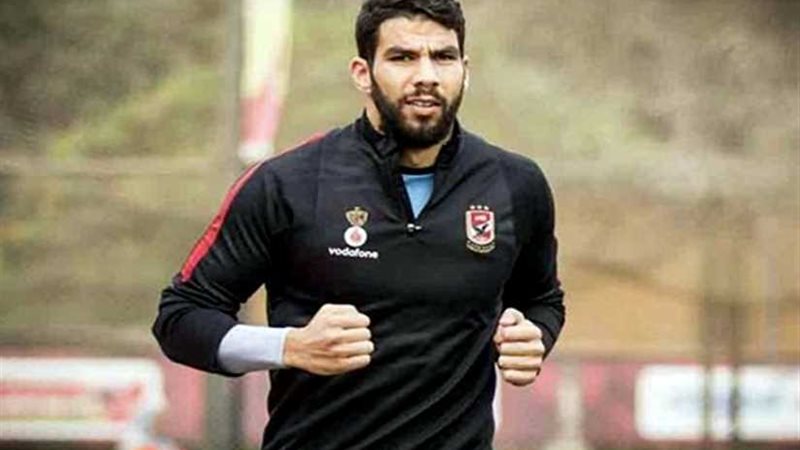 إكرامي يجدد للأهلي