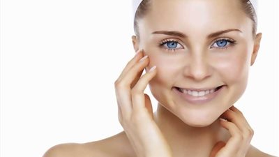 وصفات طبيعية لبشرة نضرة وصحية بلا مشاكل