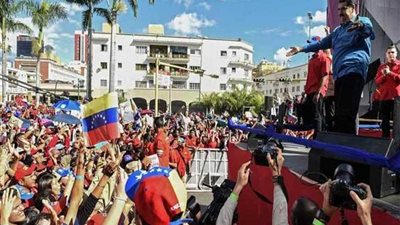 انتخابات مبكرة في فنزويلا.. ومادورو مستعد للترشح