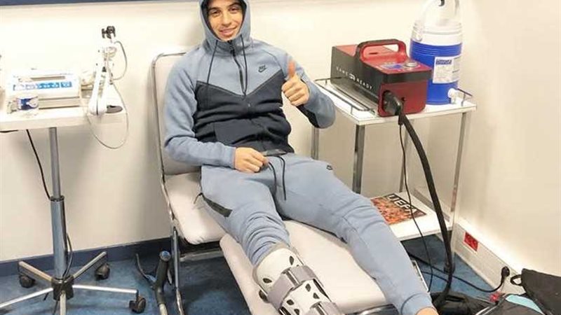 بعد إصابته بكسر في