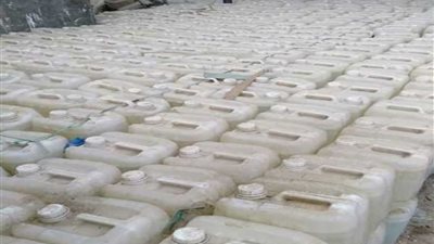 ضبط مبيدات زراعية منتهية الصلاحية بالبحيرة