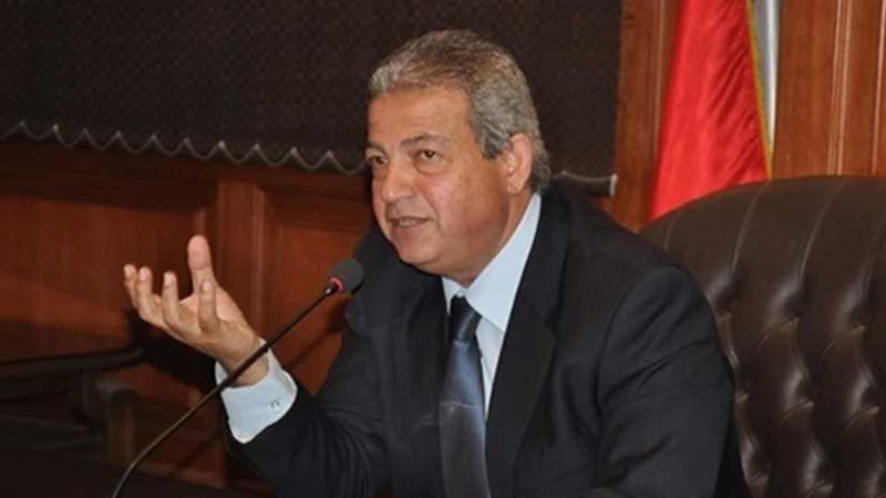 وزير الرياضة يهنئ